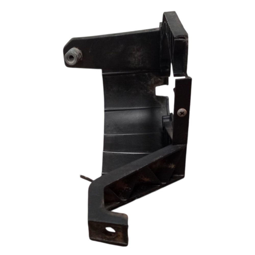 Suporte Farol Milha Esquerdo Strada 2008 2009 A 2012 Detalhe 3