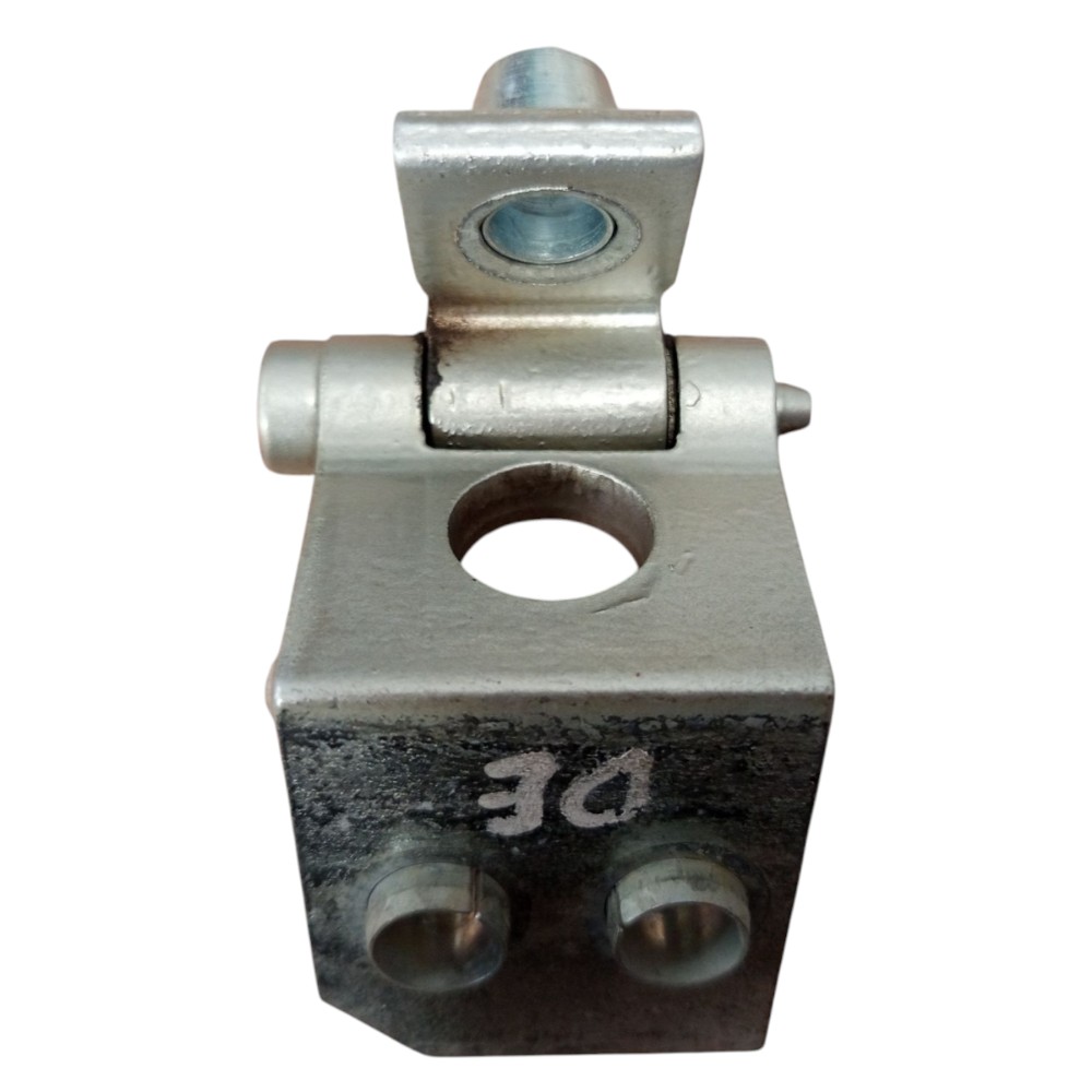 Dobradiça Porta Dianteira Esquerda Peugeot 206 2001 A 2008 2