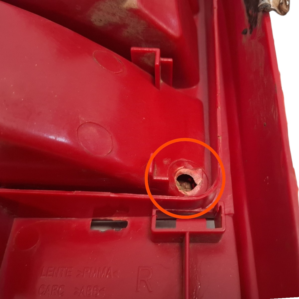 Lanterna Traseira Direita Gol G3 99 2000 2001 A 2005 Detalhe Direito Bicolor 3