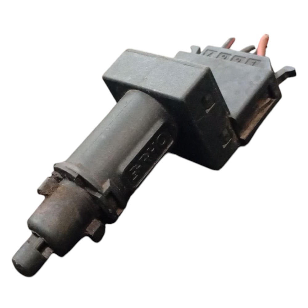 Interruptor Sensor Pedal Embreagem Vw Gol Fox Polo Golf Up Preto