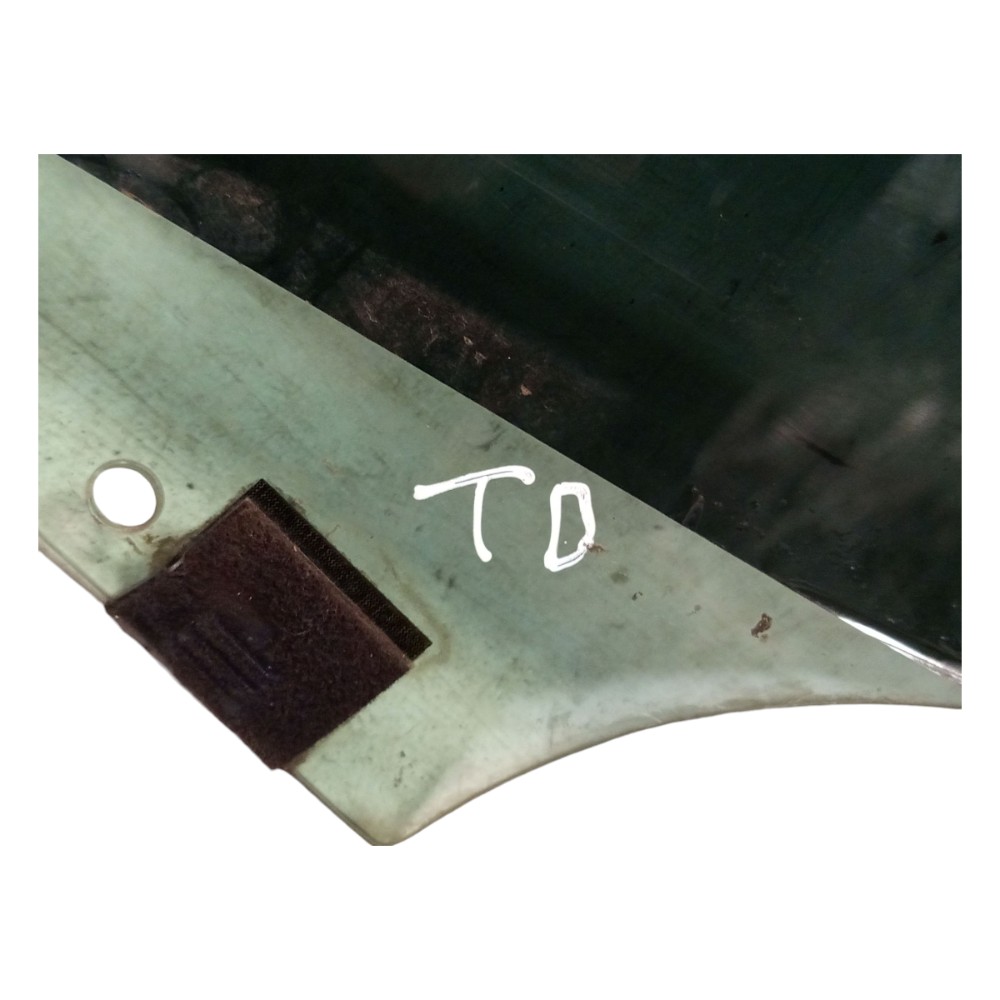 Vidro Porta Traseira Direita Peugeot 206 2001 2002 2003 2008 5