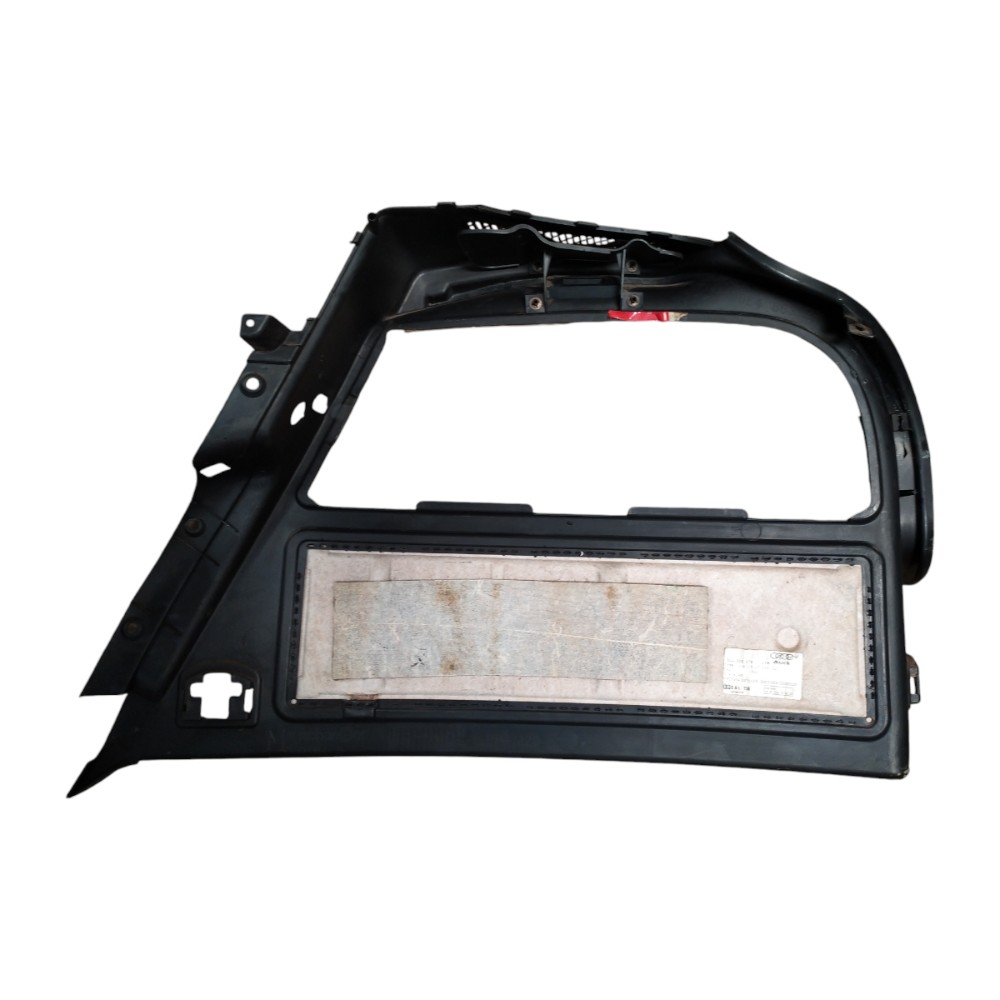 Acabamento Esquerdo Porta Malas Audi A3 97 98 99 2000 A 2006 2