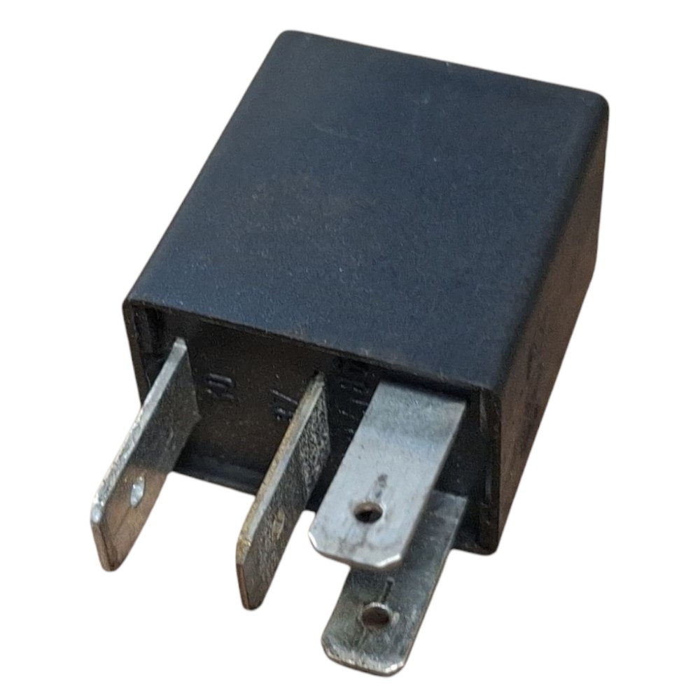 Relé Auxiliar Farol Pisca Astra Vectra Corsa Monza 90229206 5