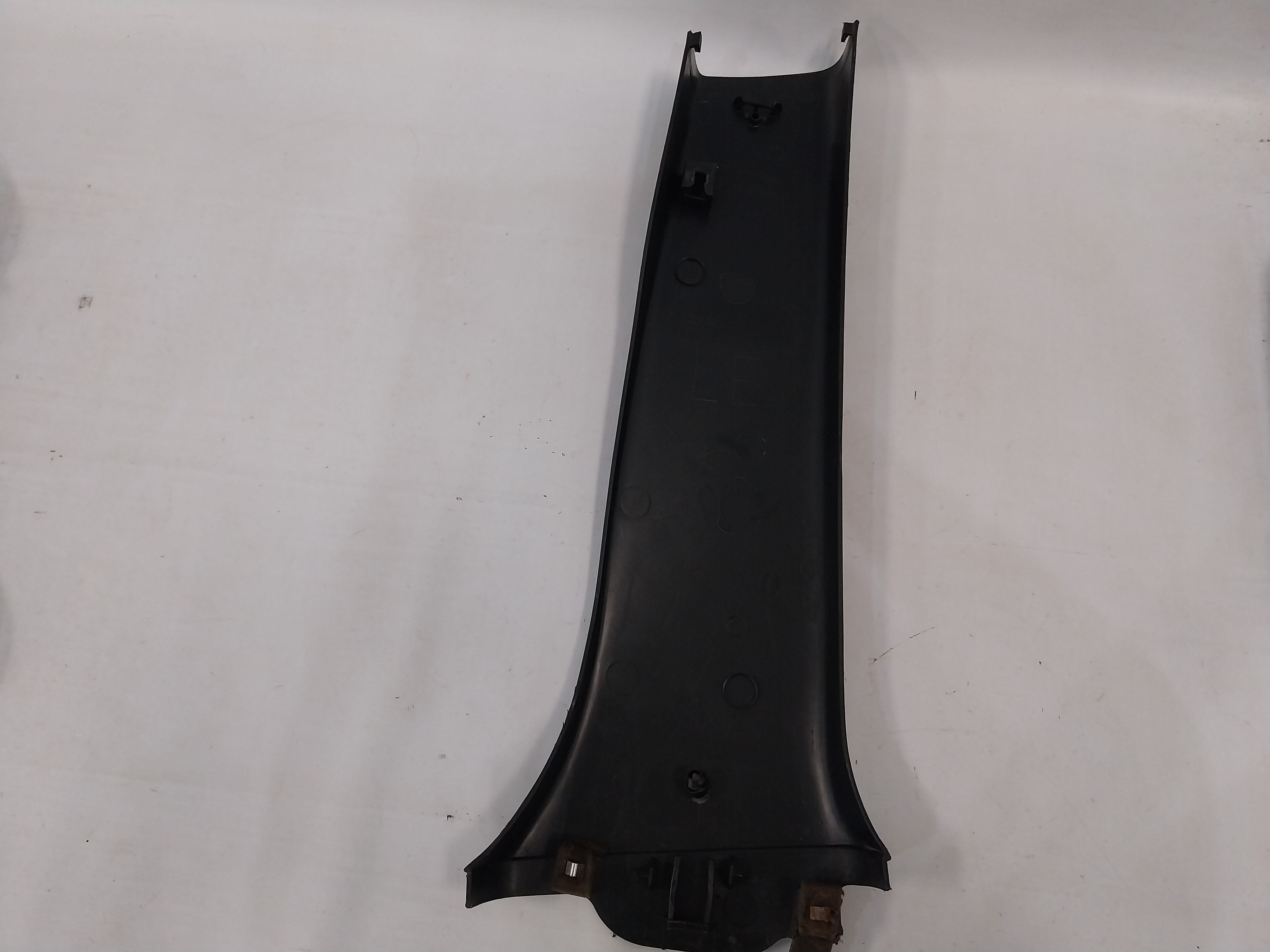 Moldura Coluna Esquerda Astra 99 2000 2005 2009 2010 2011  Preto 4