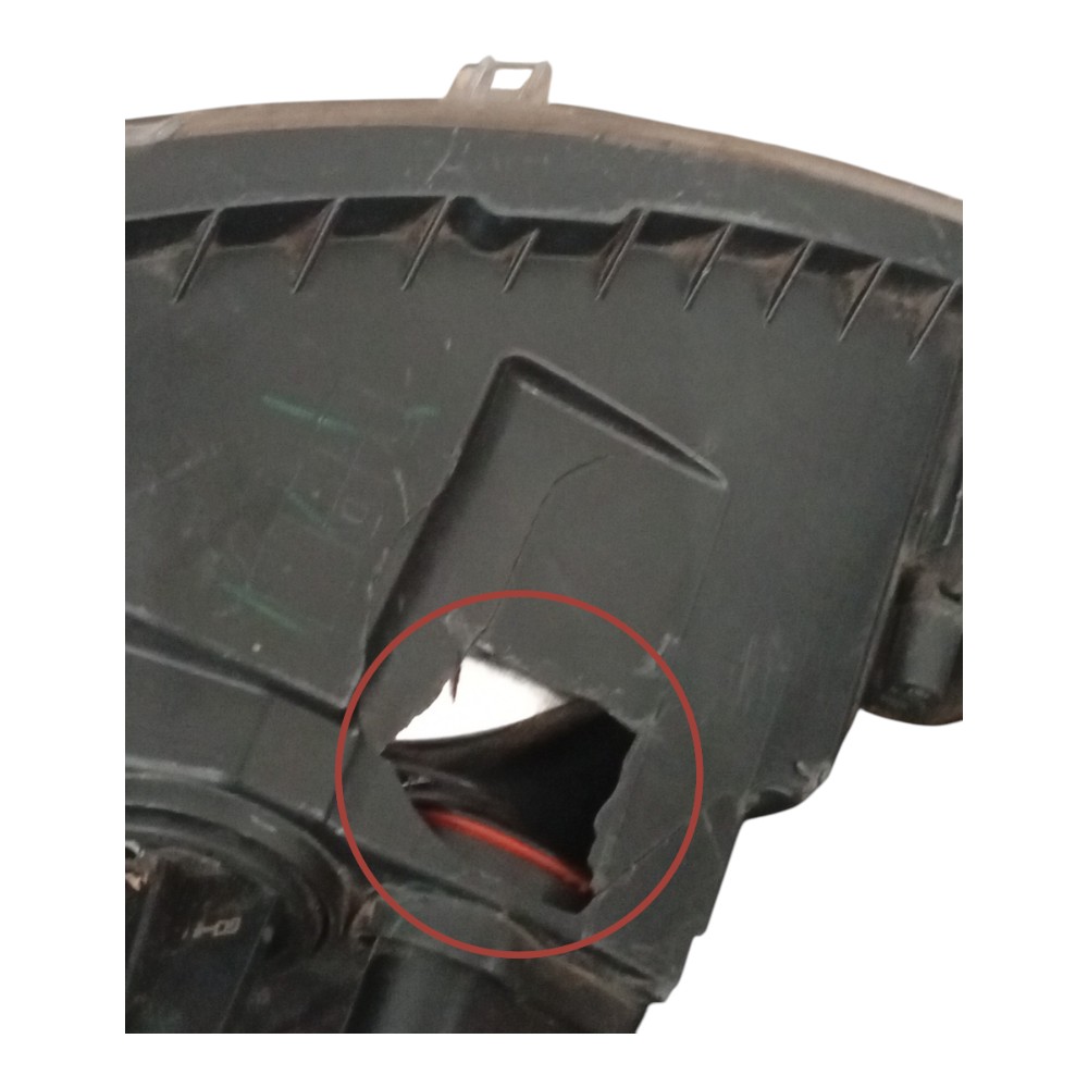 Farol Dianteiro Direito Gol Voyage G6 2013 2016 Detalhes Direito/passageiro 4