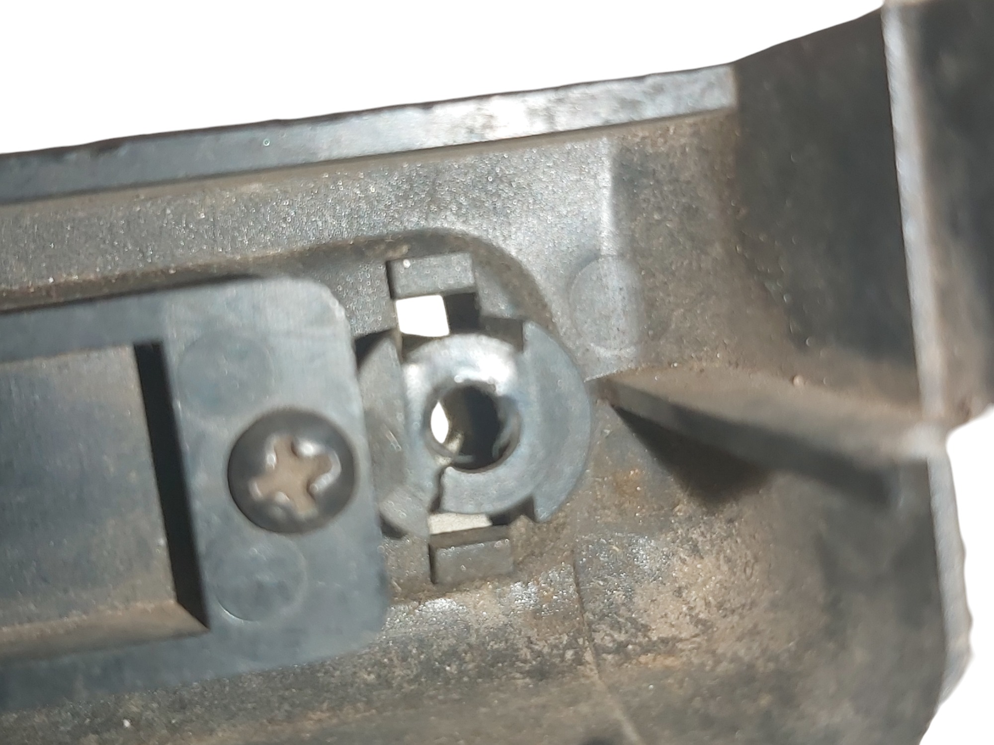 Moldura Acabamento Régua Superior Do Painel Central Fiat Uno 8
