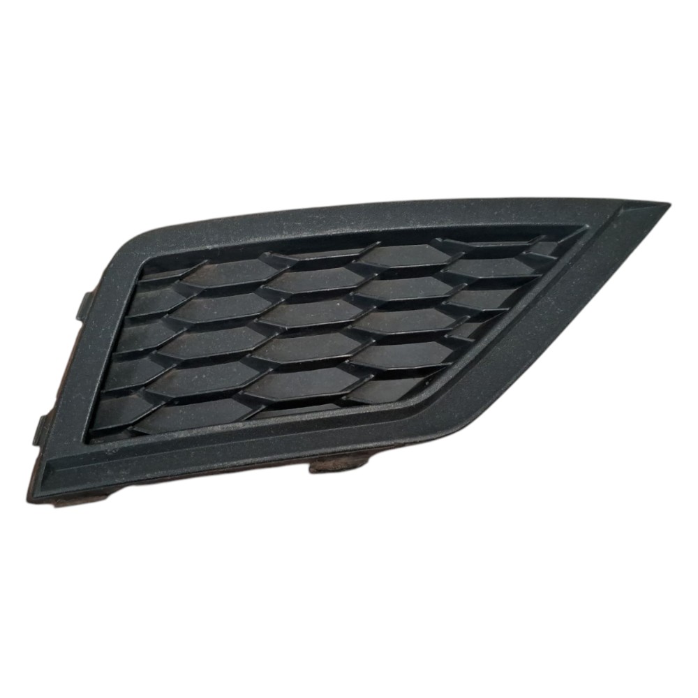 Moldura Farol Milha Direita Vw Saveiro Gol Voyage G7 Detalhe