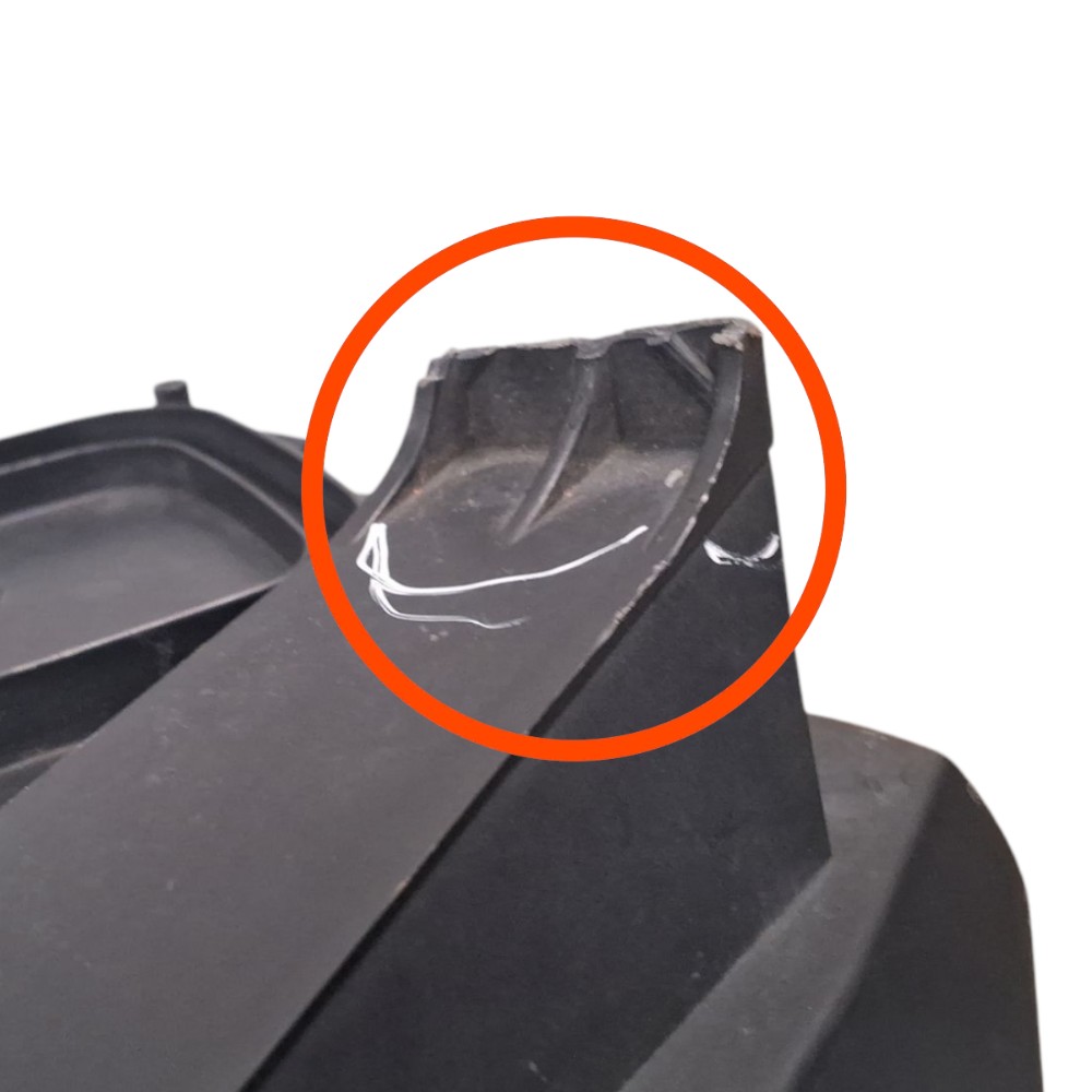 Farol Lado Esquerdo S10 2017 2018 3019 2020 A 2022 Detalhe – Esquerdo/motorista 2