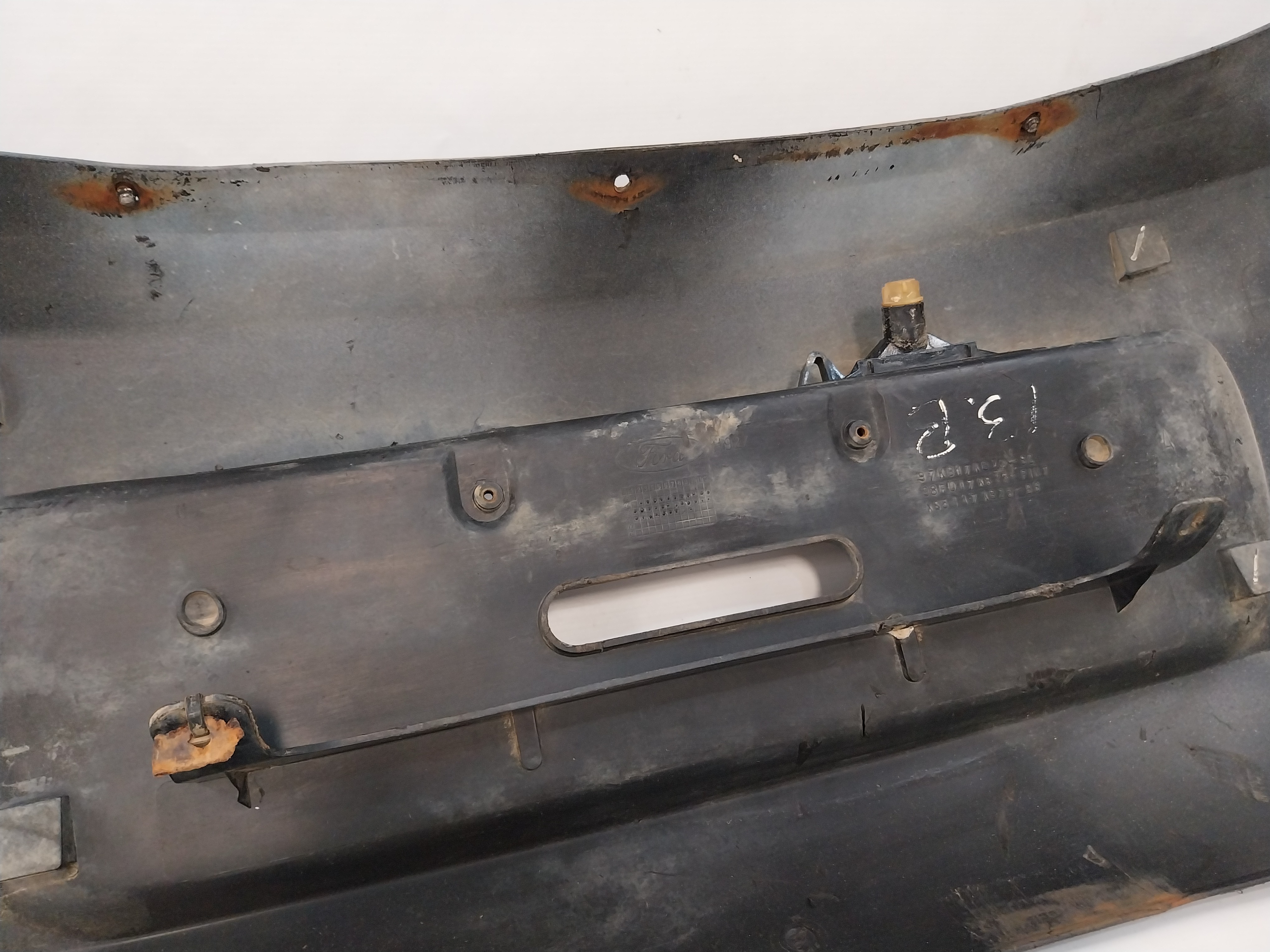 Suporte Parachoque Traseiro Central Ford Ka 97 A 2002 6