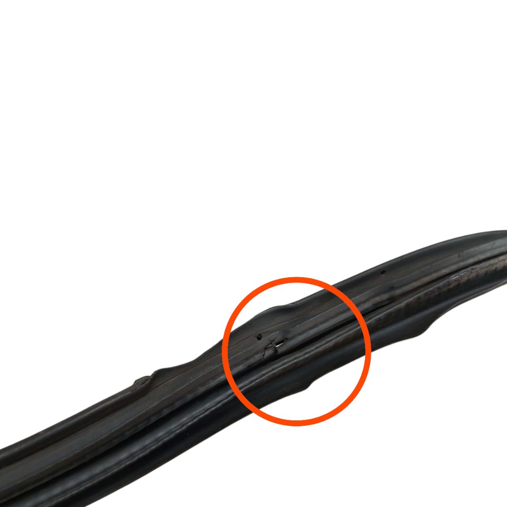 Borracha Guarnição Porta Diant Esq Vectra 97 A 2005 Detalhe 2