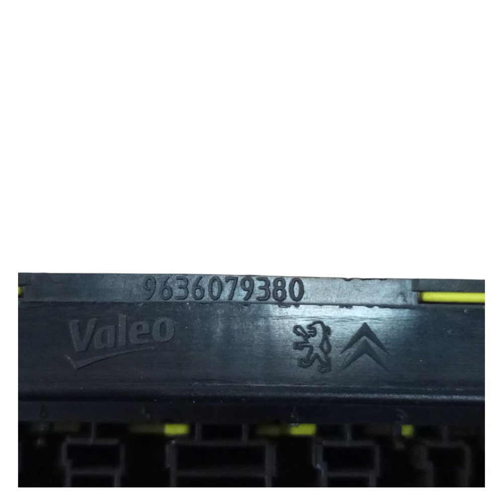 Caixa Guia Reles Peugeot 206 207 1.4 9636079380 7