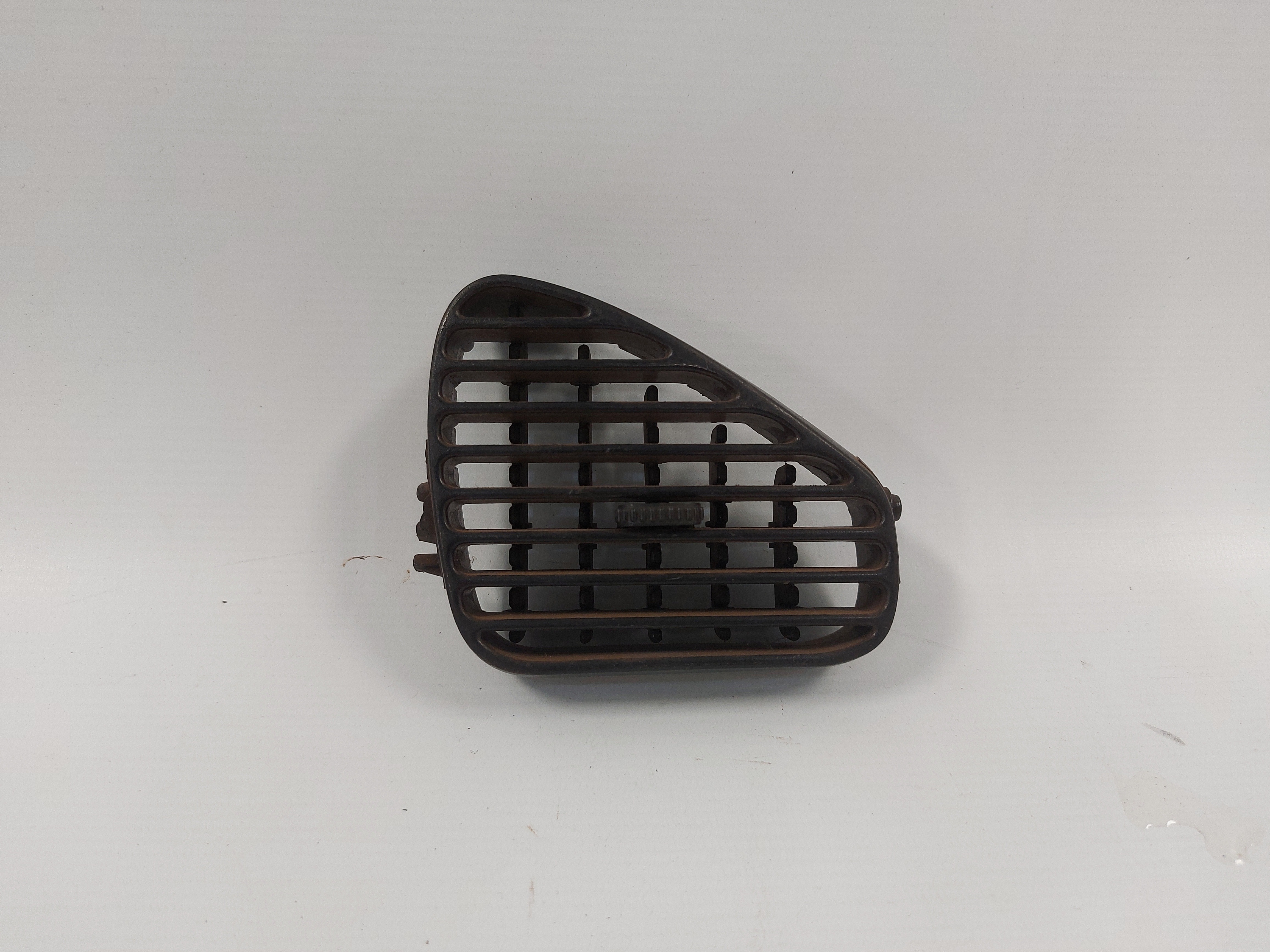 Grade Difusor Ar Central Esquerdo Palio 2001 2002 2003 2004 4