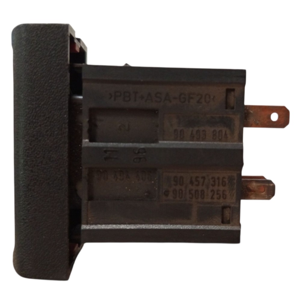 Botão Interruptor Pisca Alerta Gm Vectra 97 98 99 2000 2005 6