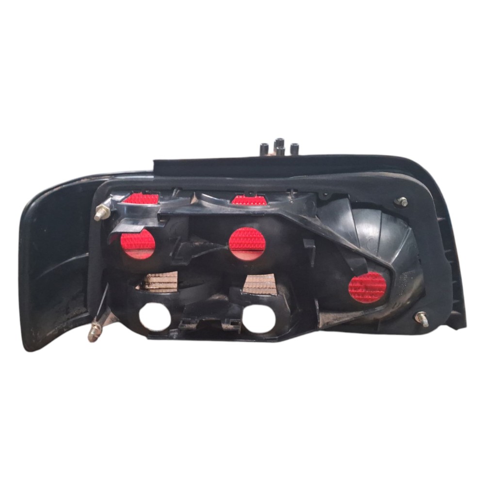 Lanterna Traseira Direita Peugeot 405 87 89 90 91 97 Detalhe 3