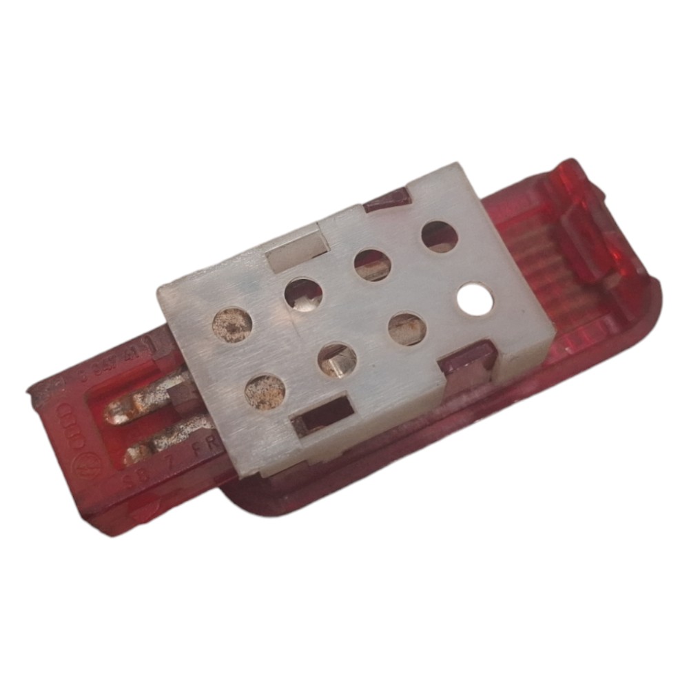 Luz Cortesia Vermelha Porta Tras Direita Audi A3 97 98 2006 7