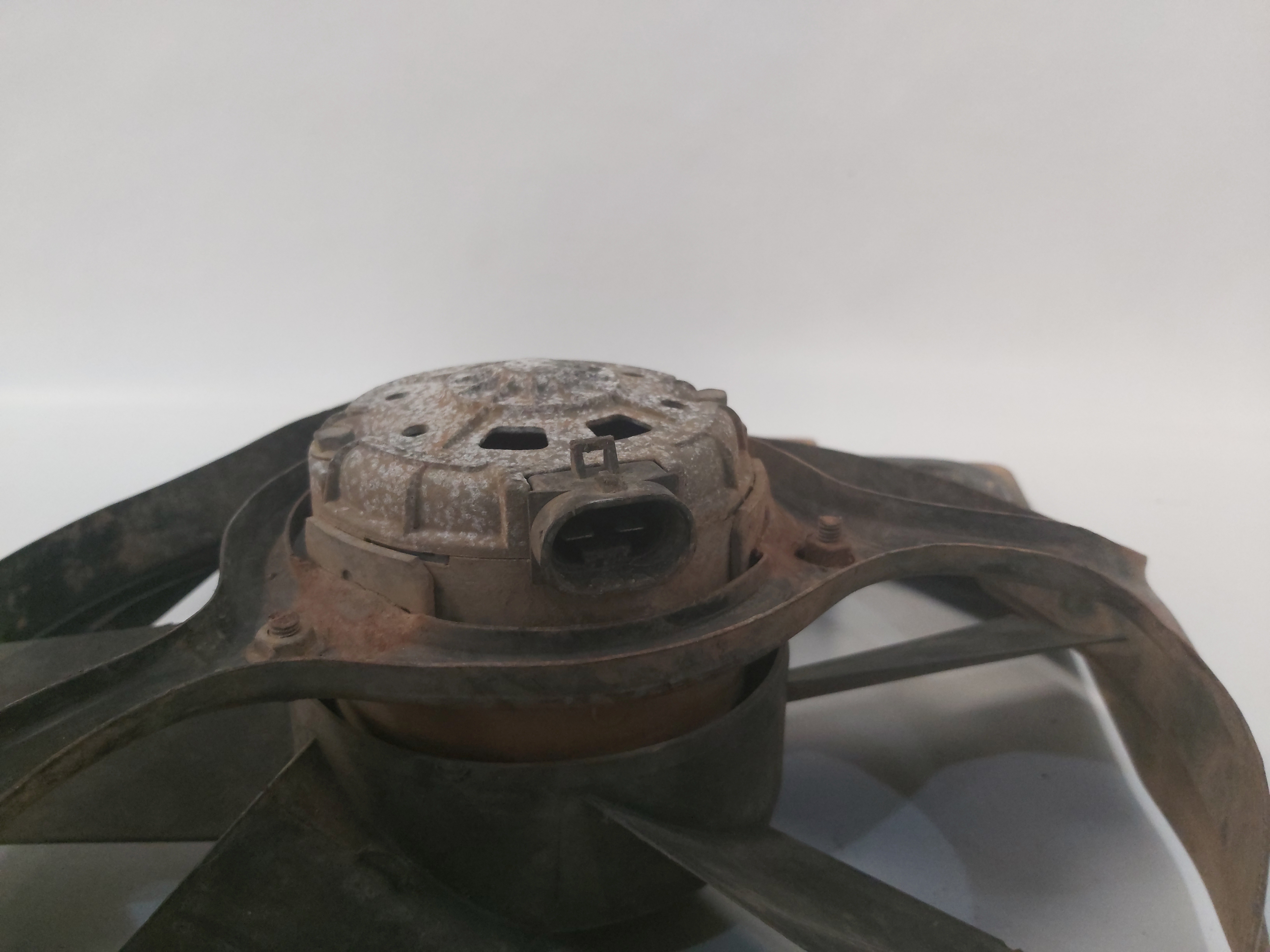Defletor Ventoinha Com Motor Radiador Ford Escort 93 A 96 5