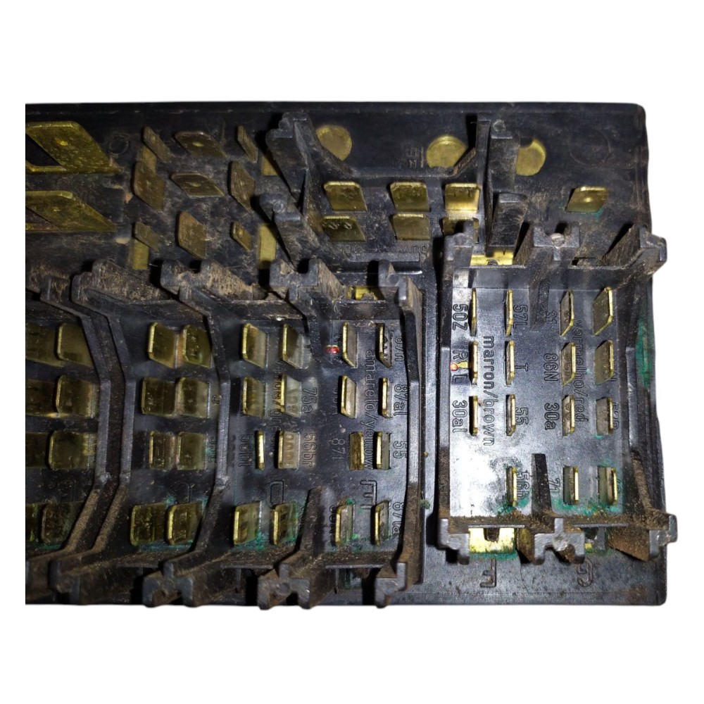 Caixa Fusível Santana Gol Parati 88 90 94 96 99 2000 A 2006 4
