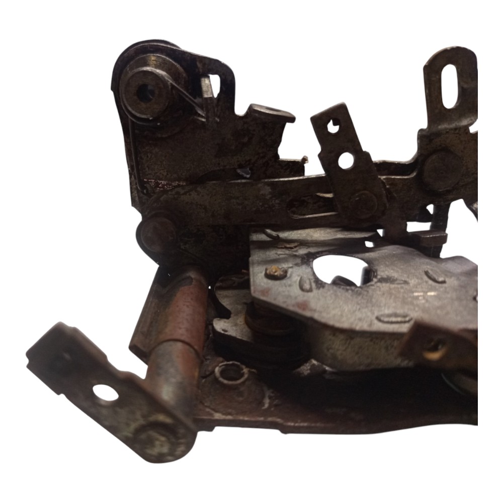 Fechadura Porta Dianteira Esquerda Monza Tubarão 91 93 95 96 4
