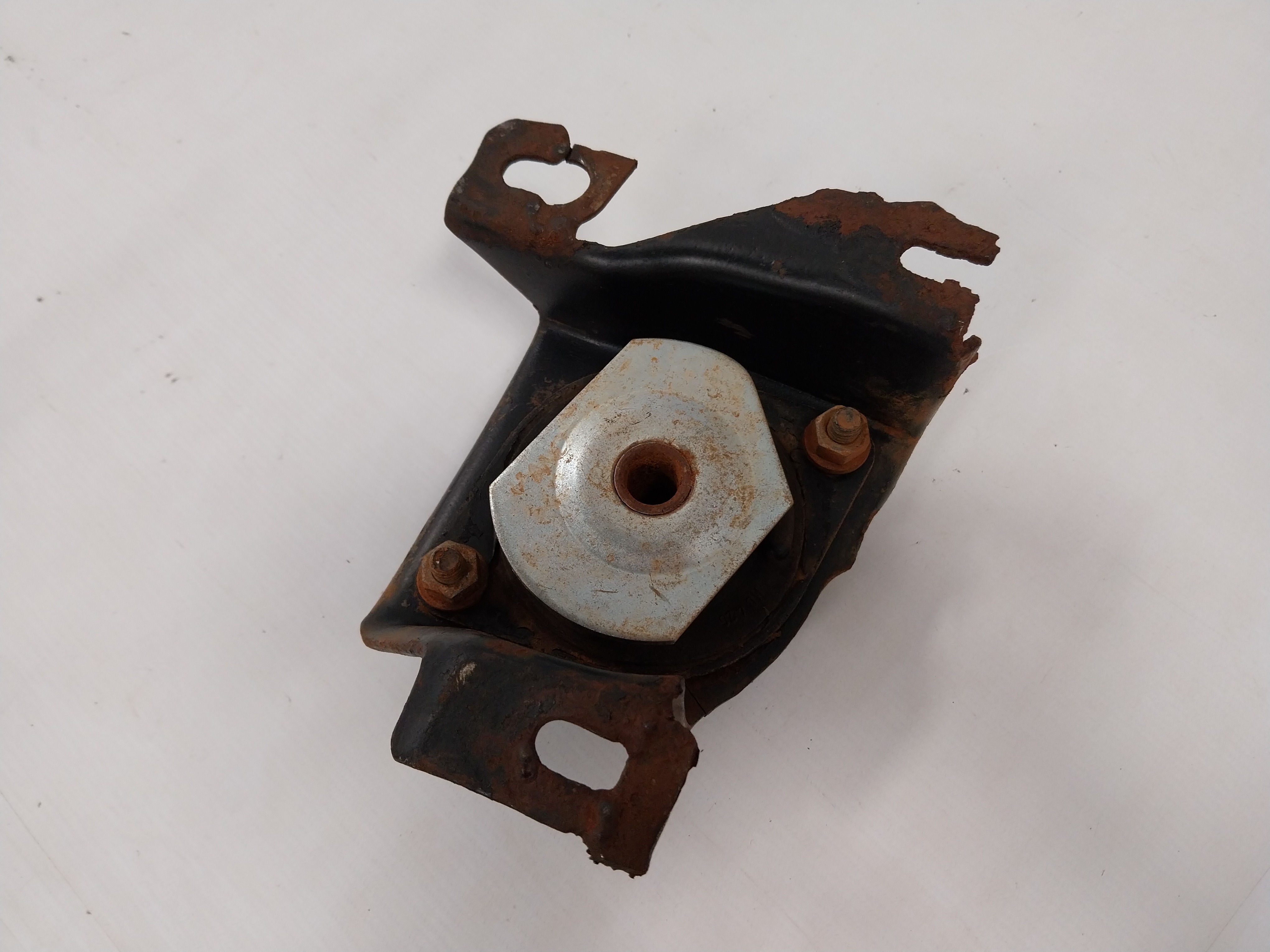 Suporte Inferior Coxim Uno 91 92 93 2000 2001 2002 2003 2004 1