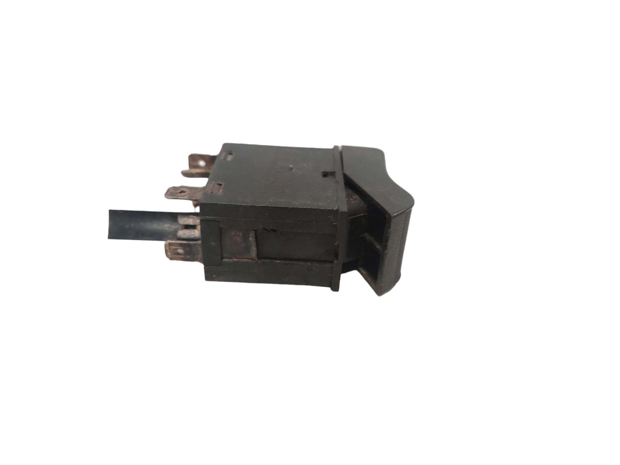 Interruptor Botão Pisca Alerta Santana Quantum 95 96 97 98  Preto 5