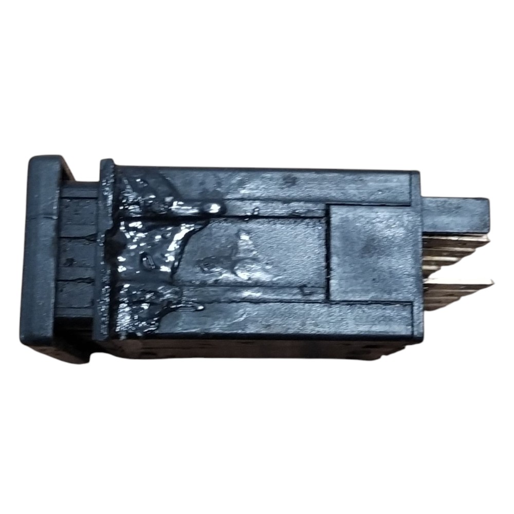 Interruptor Botão Pisca Alerta Santana Quantum 99 2000 2006 Preto 4