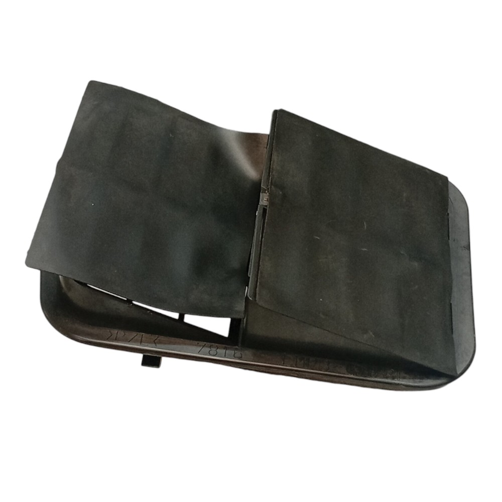 Difusor Ar Panel Traseiro Peugeot 206 99 2001 2002 2005 2009