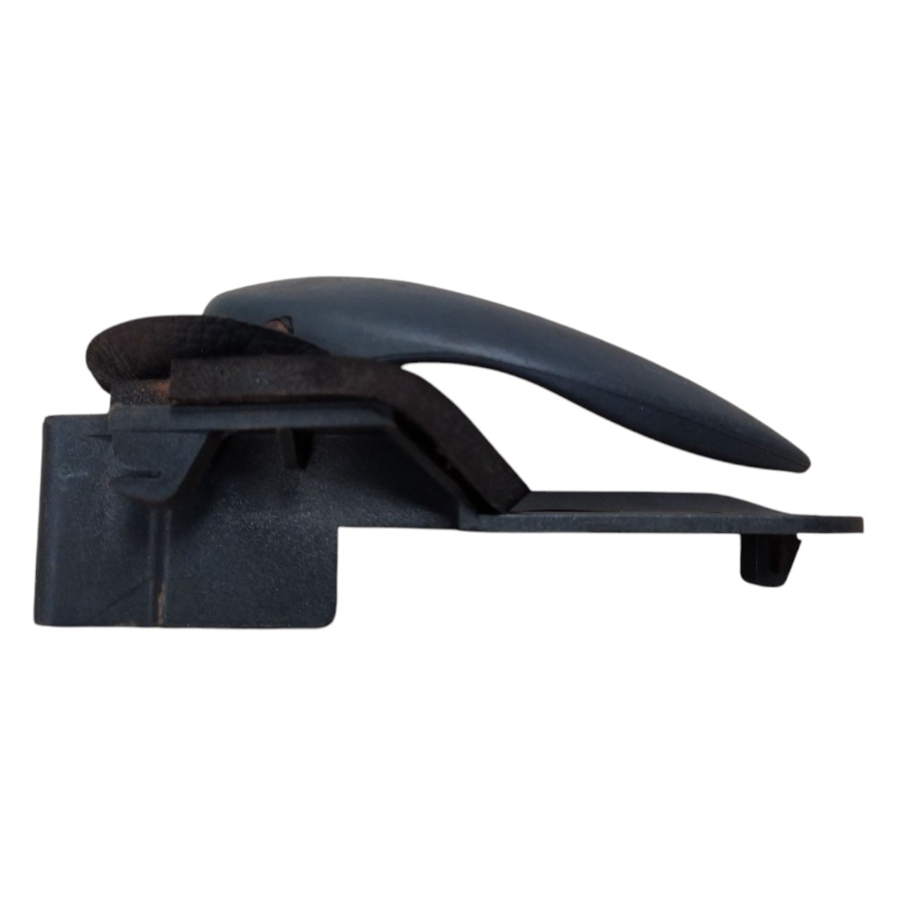 Maçaneta Interna Esquerda Palio 96 97 98 99 2000 2001 A 2006 Preto Dianteira/traseira 4