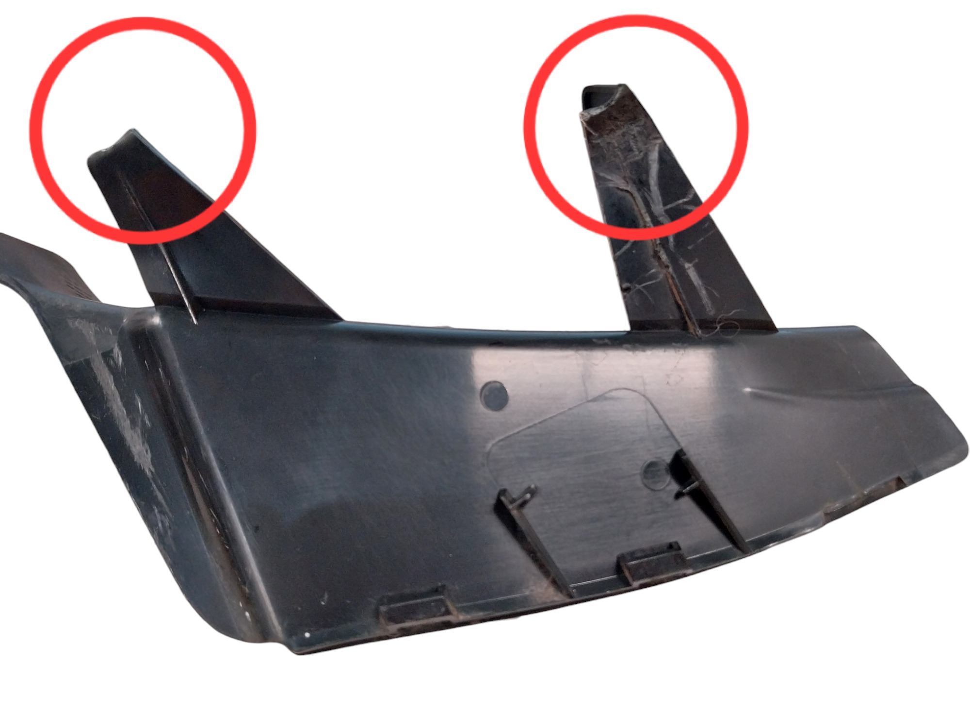 Acabamento Lanterna Traseira Direita Peugeot 408 Detalhe Direito Preto 2
