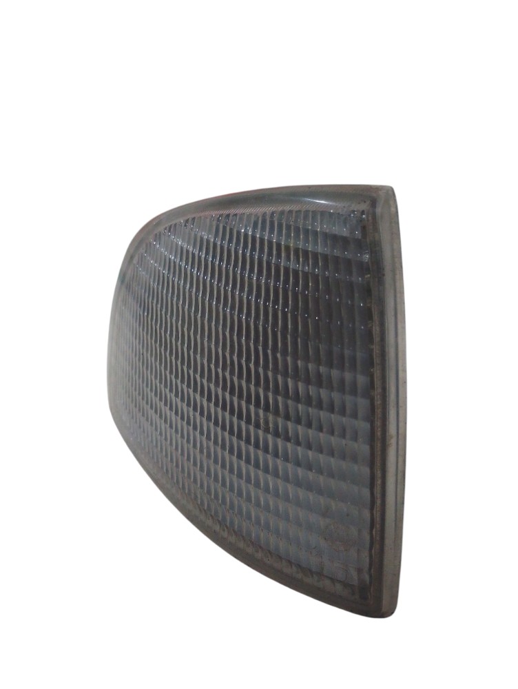 Pisca Seta Volkswagen Gol 1.6 AP 1997 1998 1999 2000 Direito