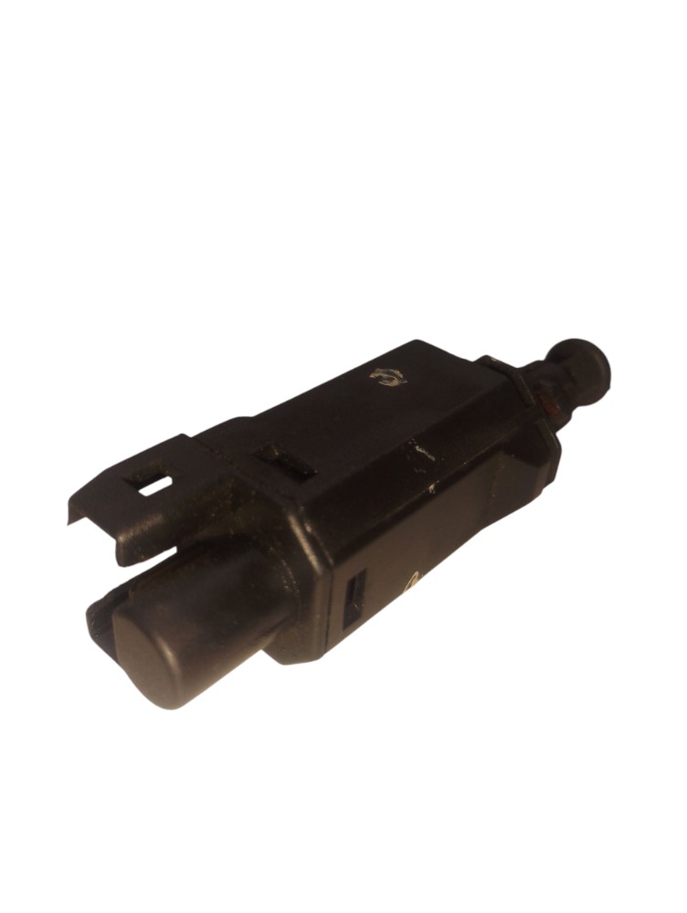 Sensor Interruptor Luz Freio Vw Gol 1.6 AP 1997 1998 99 2000 6