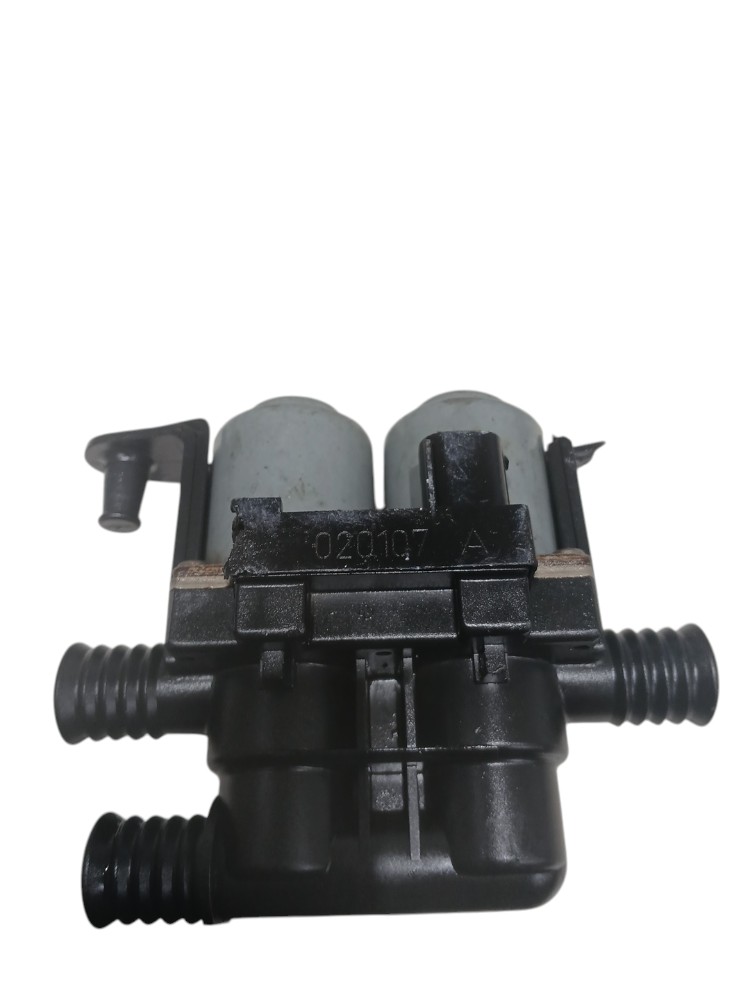 Válvula Aquecedor Duplo Solenoide Bmw X5 3.0 2002 2003 E53 2