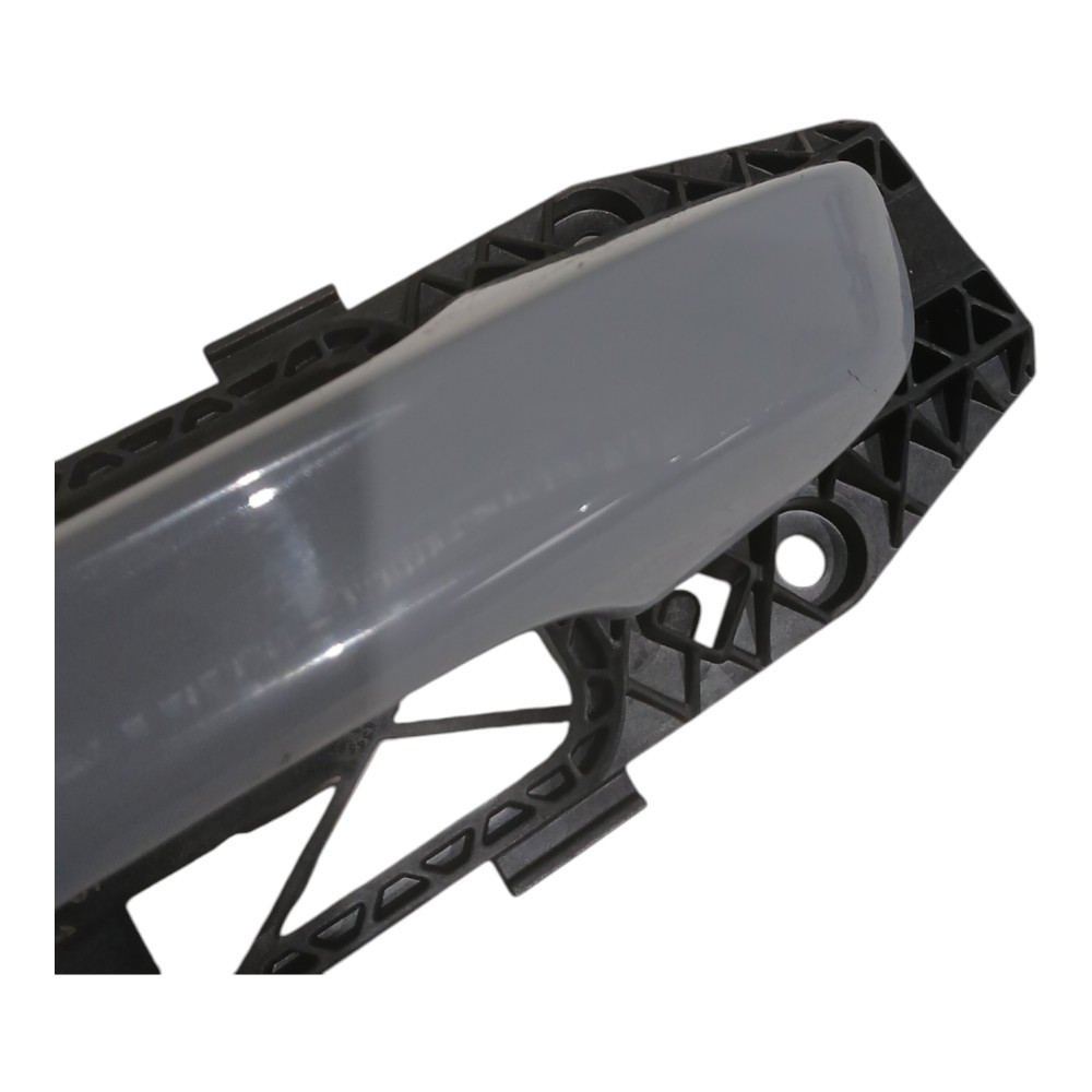 Maçaneta Externa Porta Traseira Direita Vw Nivus 1.0 T 2022 Cinza Traseira 6
