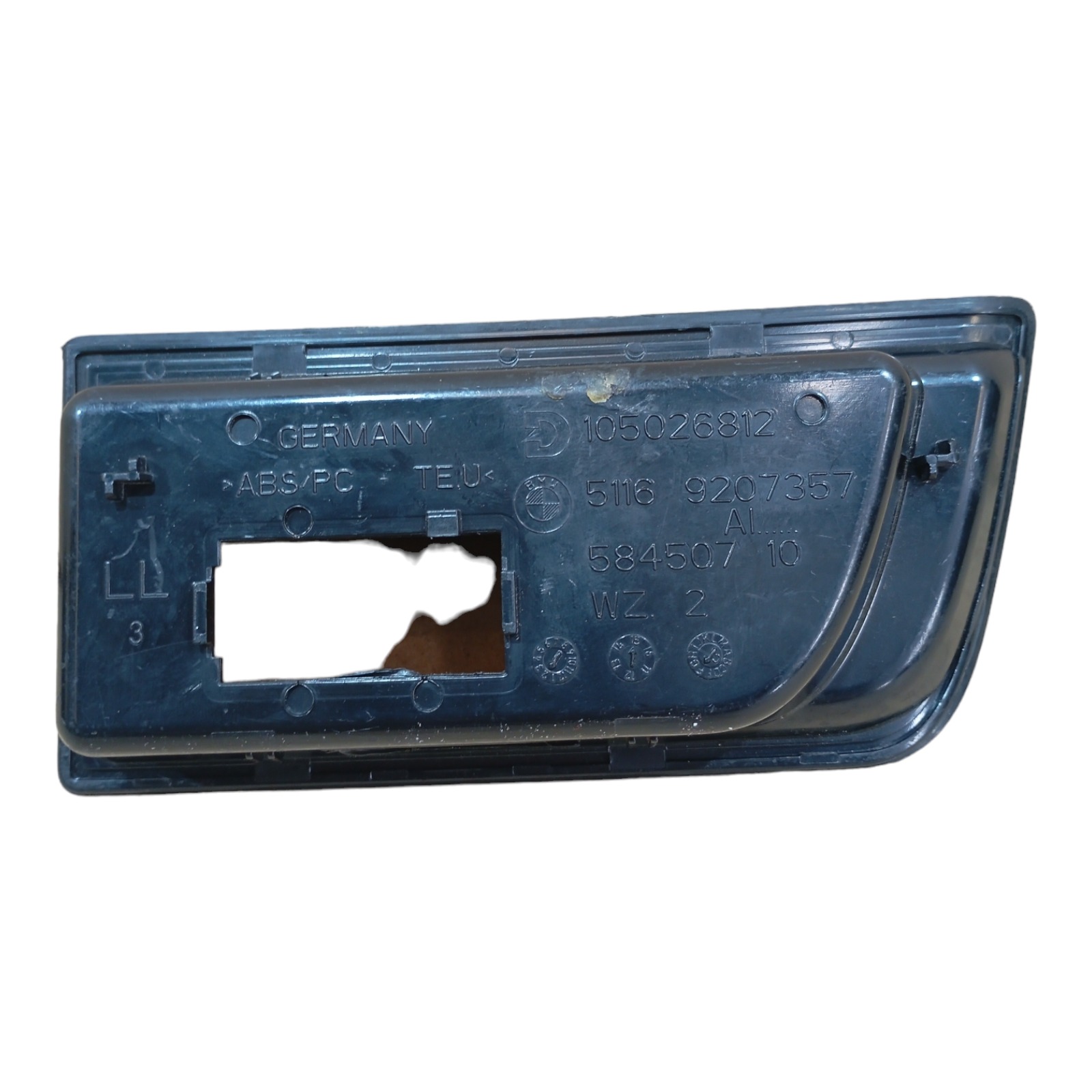 Moldura Entrada Auxiliar Usb Botão Cons Bmw 320i 2014 A 2017 Preto 4