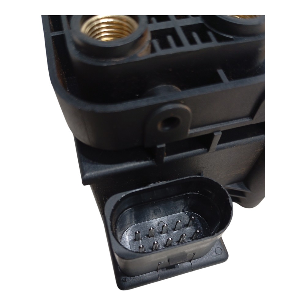 Bloco válvula suspensão pneumática Volkswagen touareg 2014 3