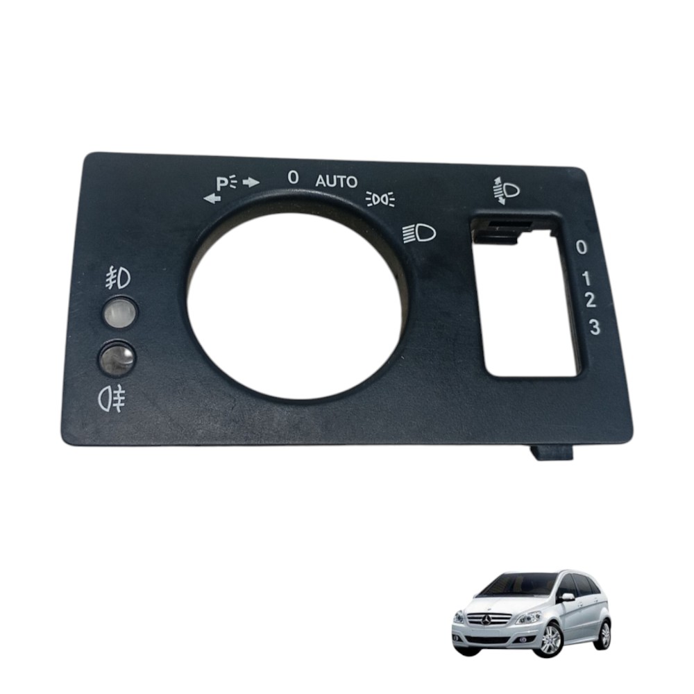 Moldura Comando Farol Diante Direito Mercedes Benz B180 2011