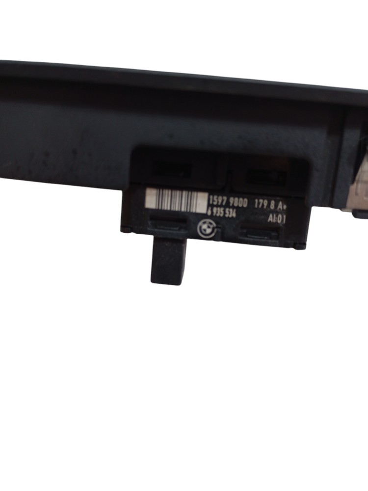 Moldura Botão Vidro Dianteiro Direito Bmw 118i 2.0 2010 E87 3