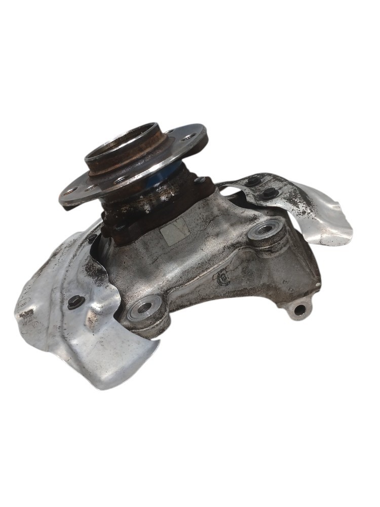 Montante Cubo Dianteiro Esquerdo Bmw 320i 2.0 F30 N20 2018