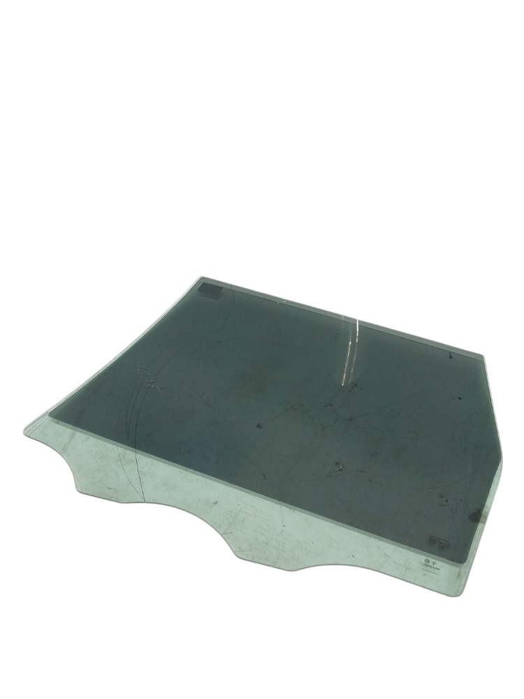 Vidro Porta Traseira Direita Volkswagen Touareg 4.2 V8 2014