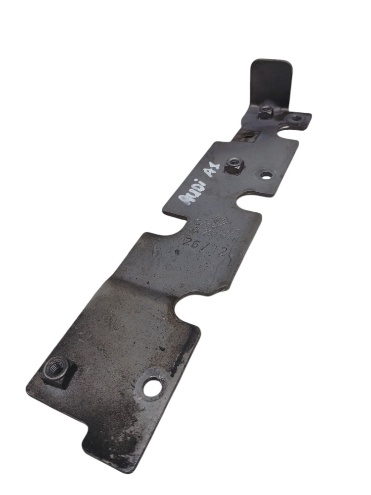 Suporte coletor turbina audi a1 1.4 2013 03C253197N 4
