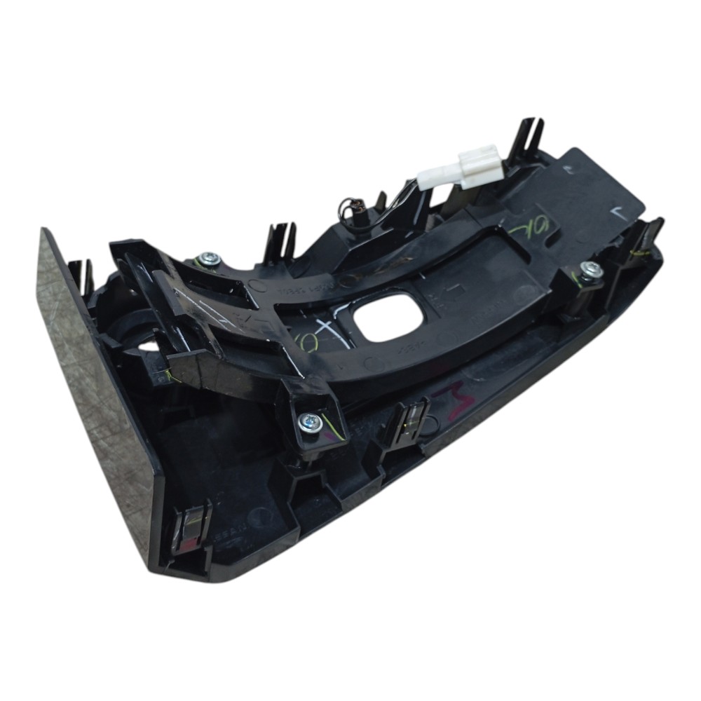 Moldura Trambulador Alavanca Câmbio Nissan Kicks 1.6 2024 4