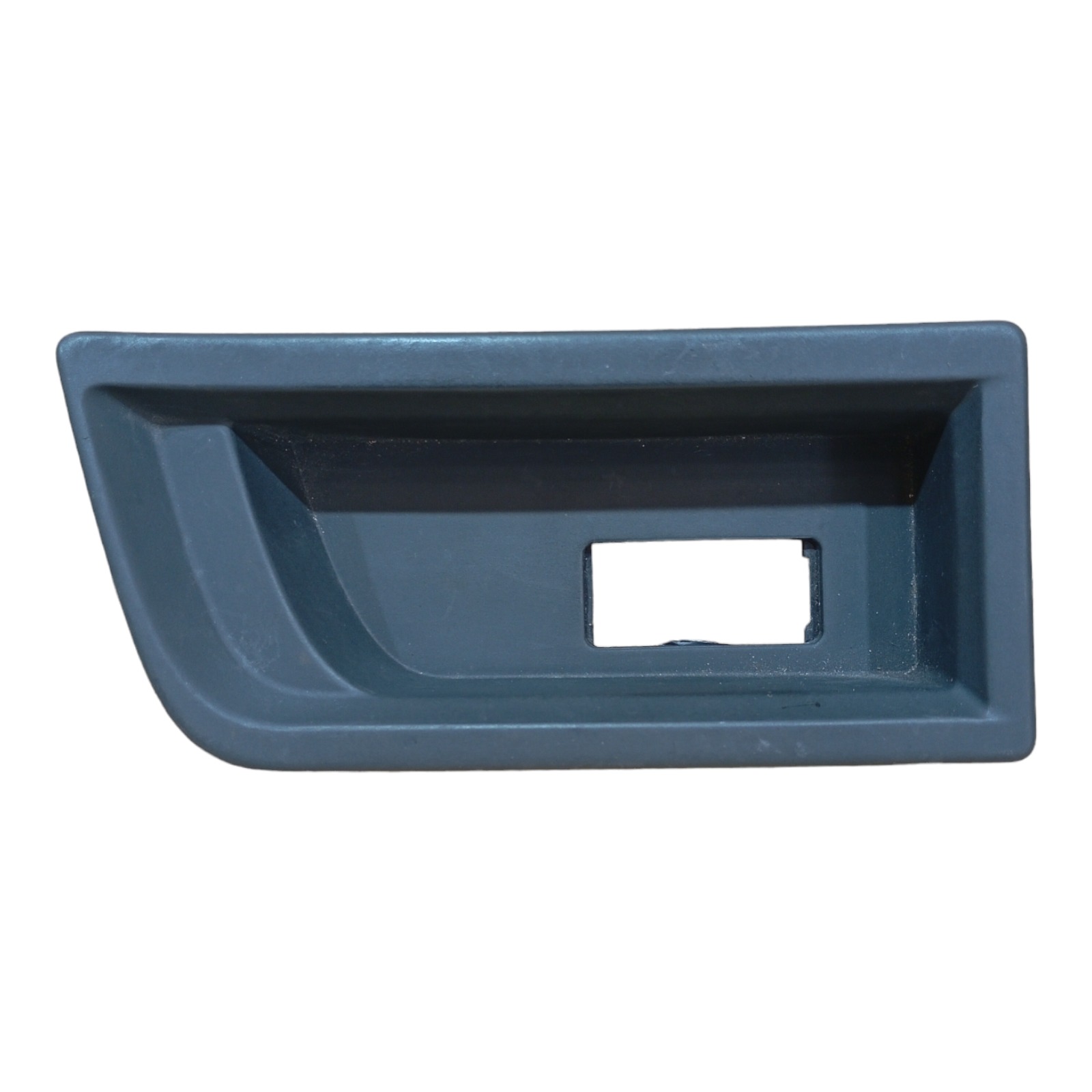 Moldura Entrada Auxiliar Usb Botão Cons Bmw 320i 2014 A 2017 Preto