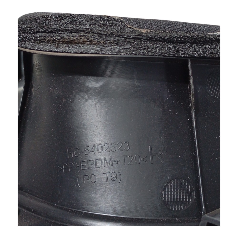 Moldura Coluna Traseira Direita Byd Han Awd Gs 680ev 2023 4