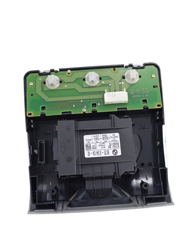Luz Cortesia De Teto Bmw X1 2.0 E84 2013 2015 6575924413402 6
