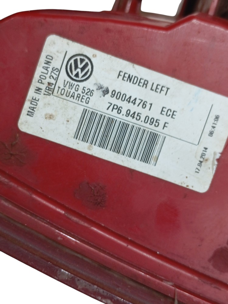 Lanterna Traseira Esquerda Volkswagen Touareg 4.2 V8 2013 7