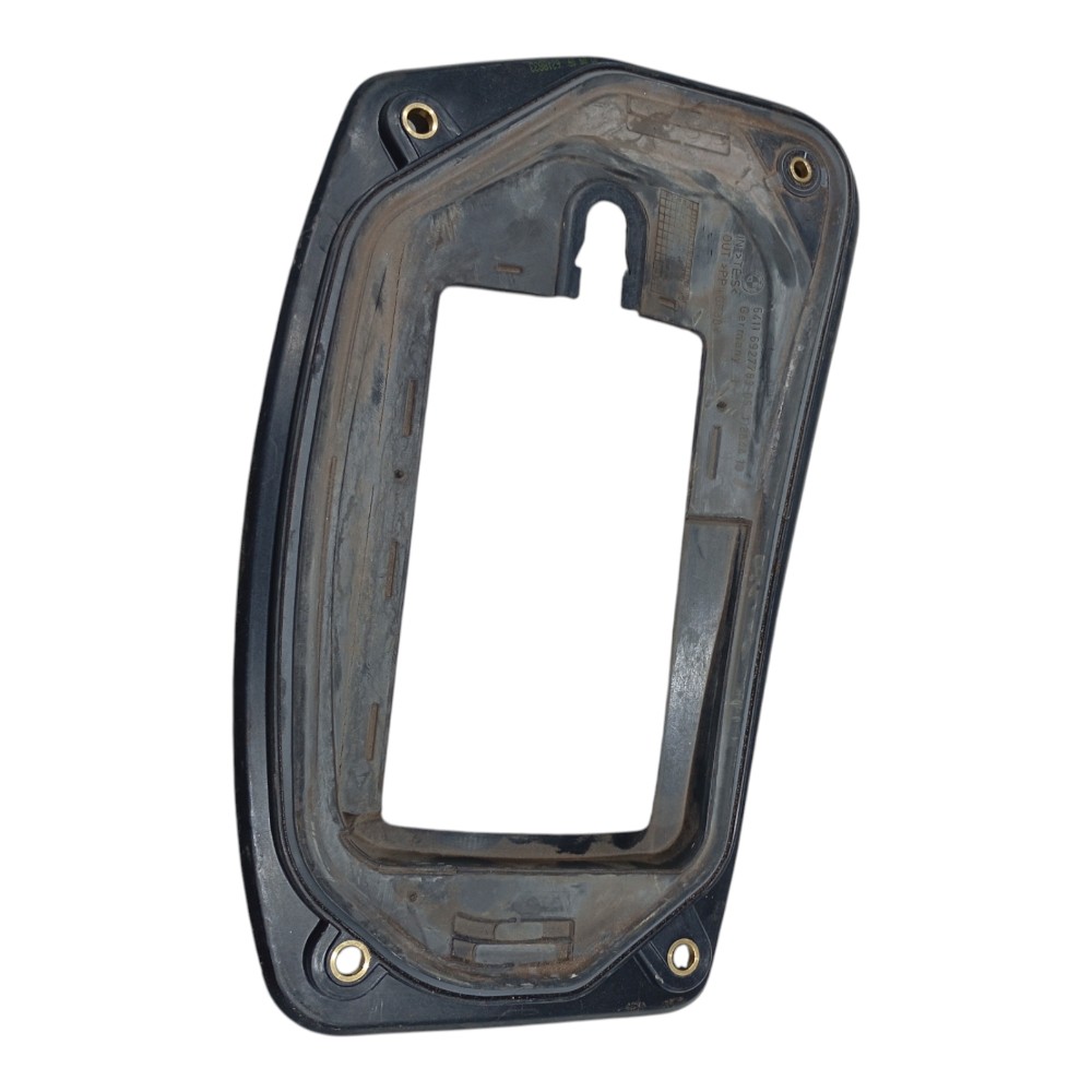Suporte Chicote Moldura Bmw 320i 2.0 Aspirada 2009 2010 2011 4