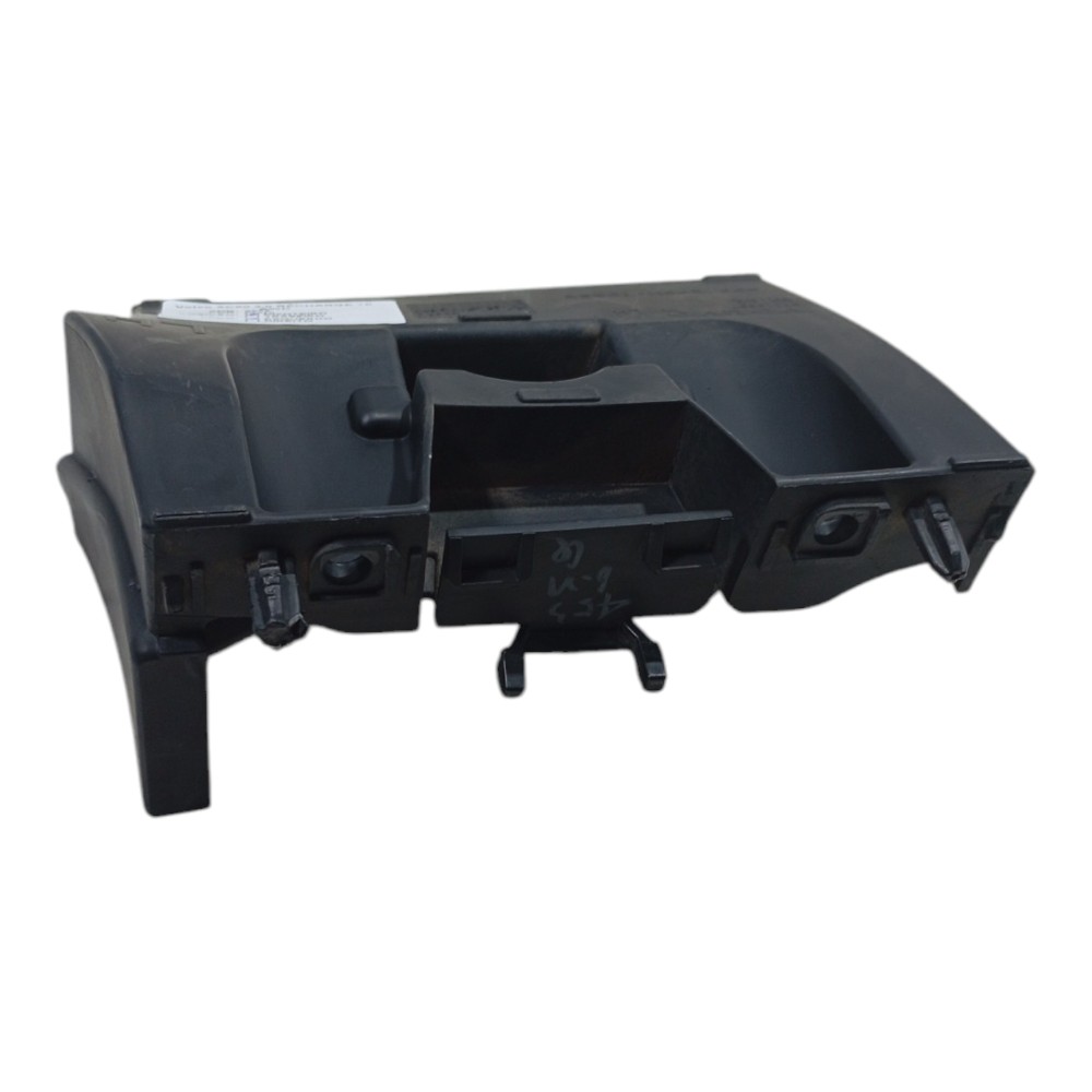 Suporte Guia Paralama Esquerdo Volvo Xc60 2.0 Recharge 2022 3