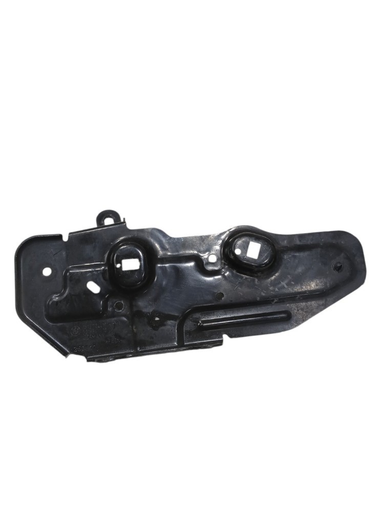 Suporte Portinhola Tanque Combustível Bmw 320i 2.0 F30 2018 7