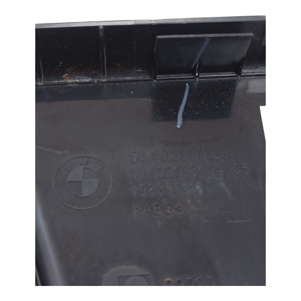 Moldura Acabamento Tampa Porta Malas Bmw X1 2.0 2014 2