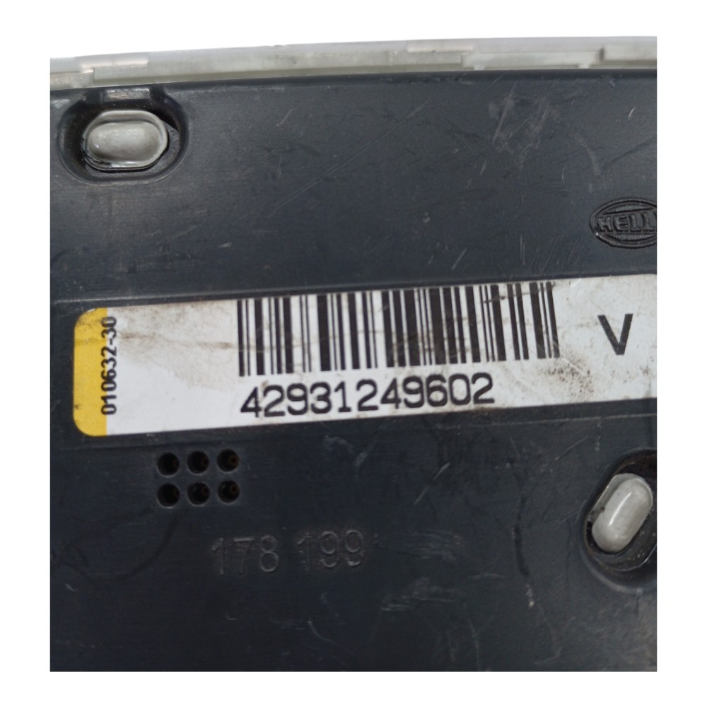 Luz Cortesia Teto Bmw 320i 2.0 F30 2015 Cod 42931249602 3