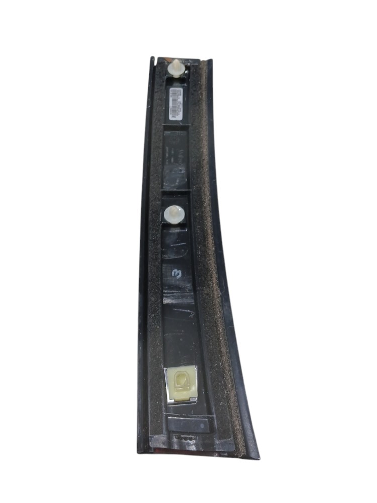 Refletor Tampa Traseira Esquerda Nissan Kicks 1.6 2023 2024 5